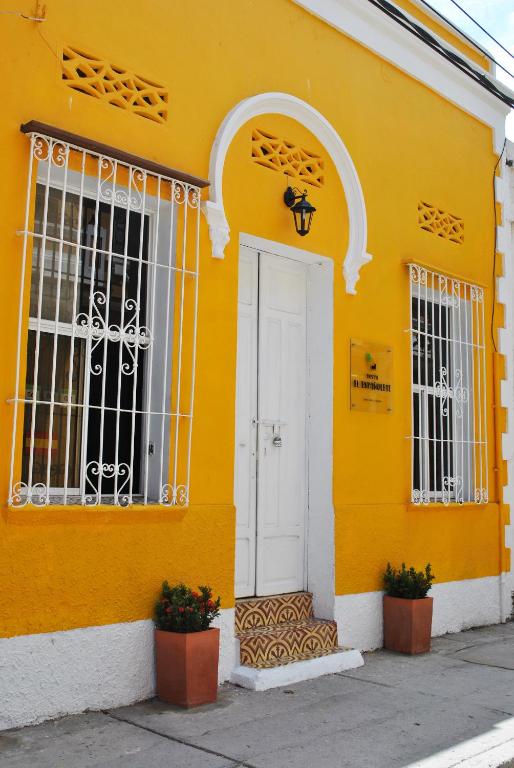 Fachada / Facade